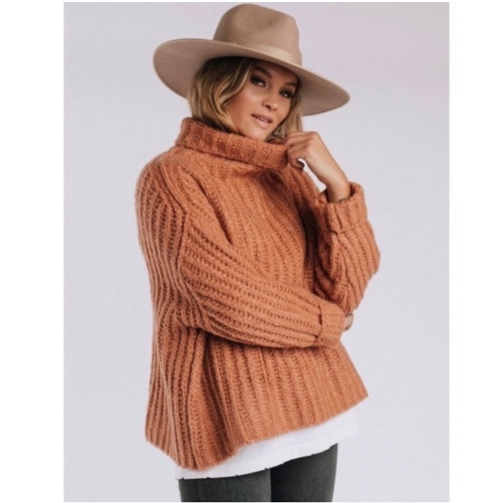 Free People Fluffy Fox Papaya Wool Alpaca Blend Oversized Turtleneck Sweater XS